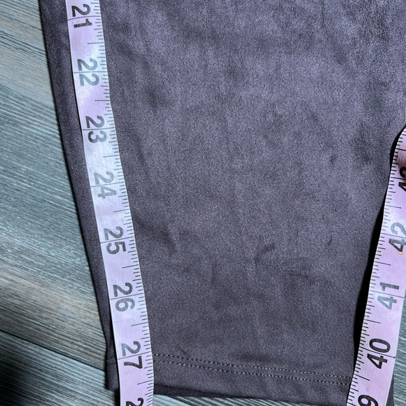 NWT Faux Suede Shale Leggings- Large - Picture 6 of 11